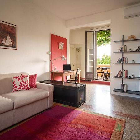 Accomodo Mib13 Bivano Navigli Milaan Buitenkant foto